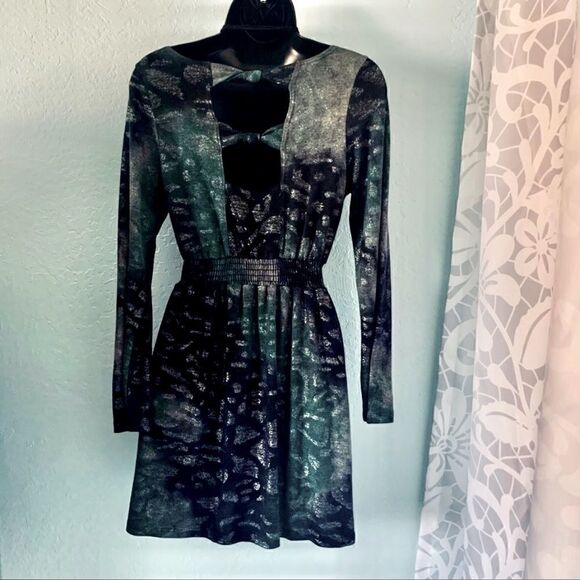 Alice Moon Blue & Green Silver shimmer Smocked Waist Dress Size Medium - Picture 8 of 12